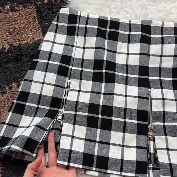 Zara plaid zipper skirt - Picture 4 of 5